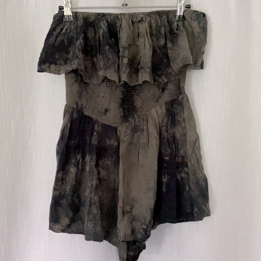Black and Green Romper